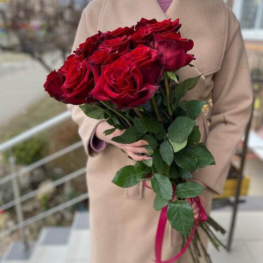 Розы красные Эквадор 15 штук