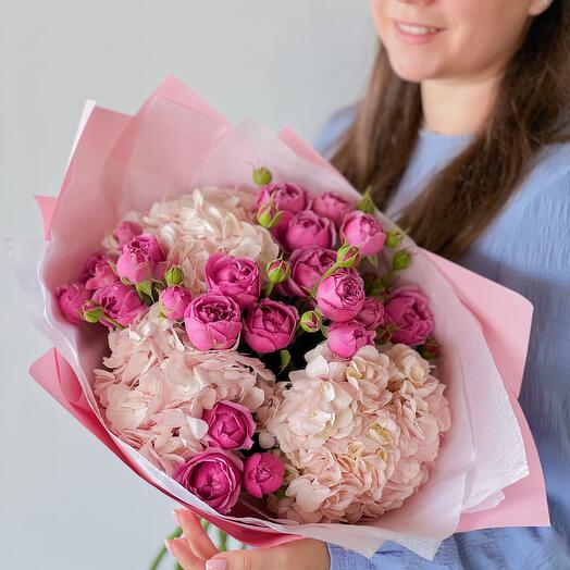 💖Букет "PERVOЦВЕТ" из гортензий и кустовых пионовидных роз