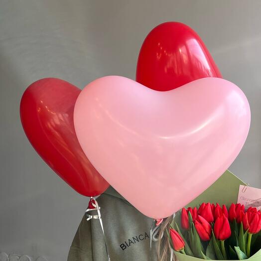 Set of 3 heart balls