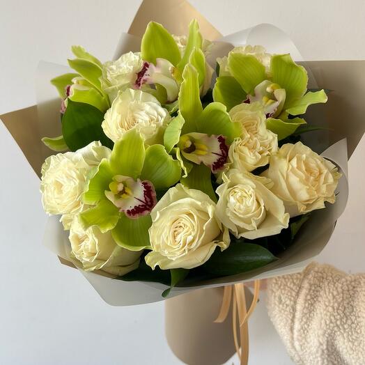 Bouquet mix rose orchid