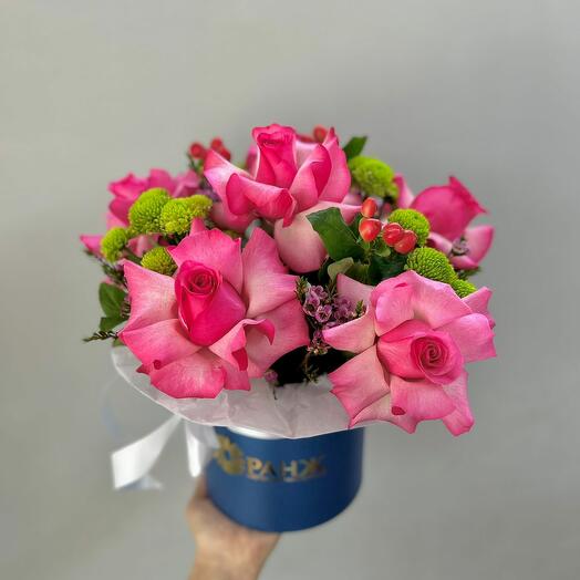 Прекрасный букет из Роз в коробке