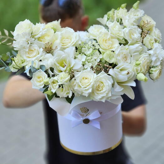 Молочные Цветы в коробке