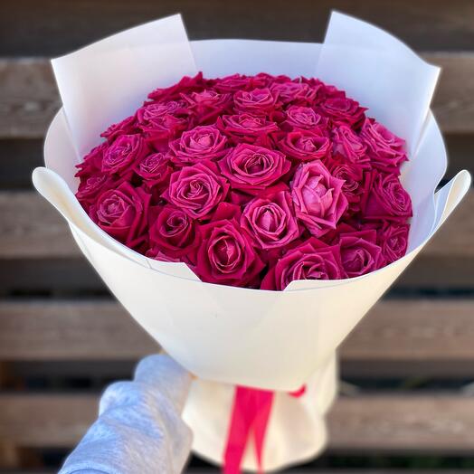 Букет из 35 роз в нежном оформлении🎀