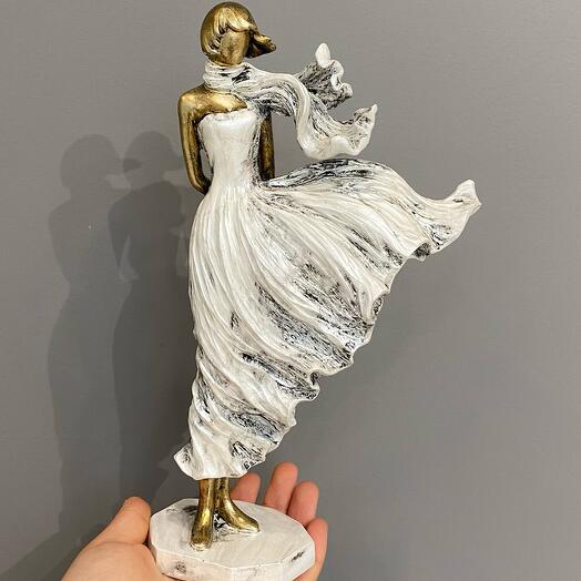 Декоративная фигурка