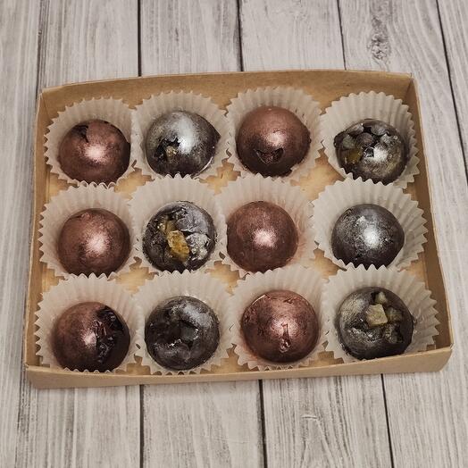 Dulces hechos A mano de chocolate negro "naranja - arándano"