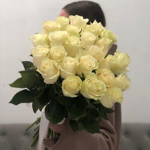 25 белых роз без упаковки