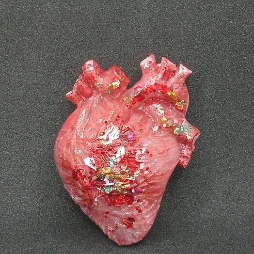 Магнит "Сердце анатомическое", коралл , ручной работы, 6×4.5 ×2.5см