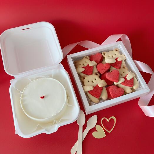 Сладкий набор подарок на 14 февраля бенто торт и печенье милые мишки