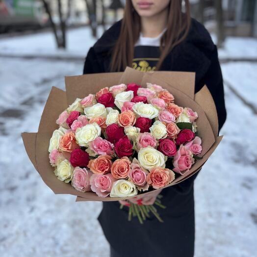 51 роза (40см) в крафте