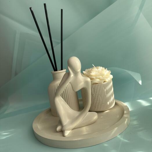 Набор со свечами «Пион»