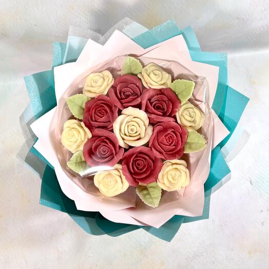 Букет из больших шоколадных роз премиальный шоколад