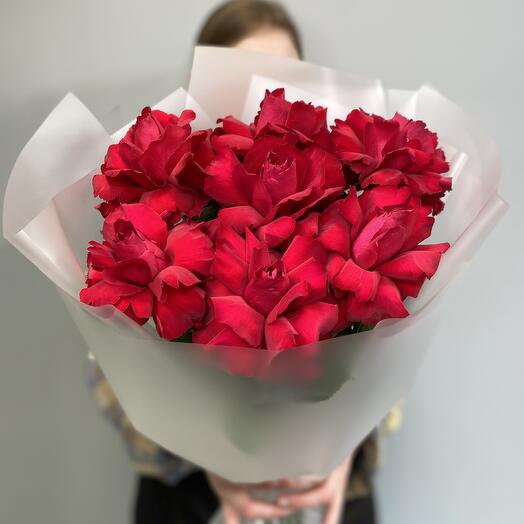 Букет красных французских роз