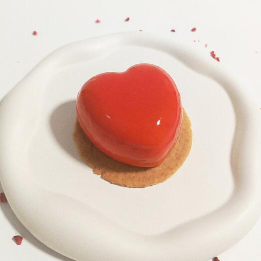 Муссовое пирожное сердце