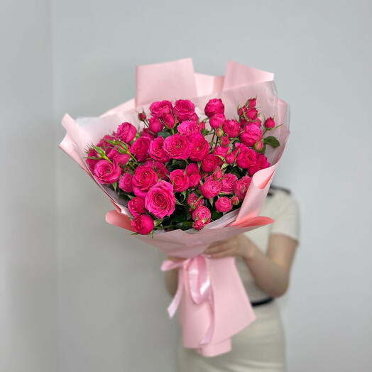 Кустовая роза M