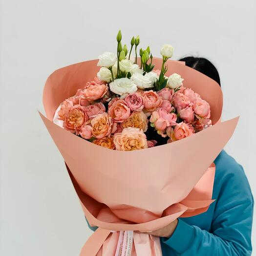 Julieta Blooming Lisianthus