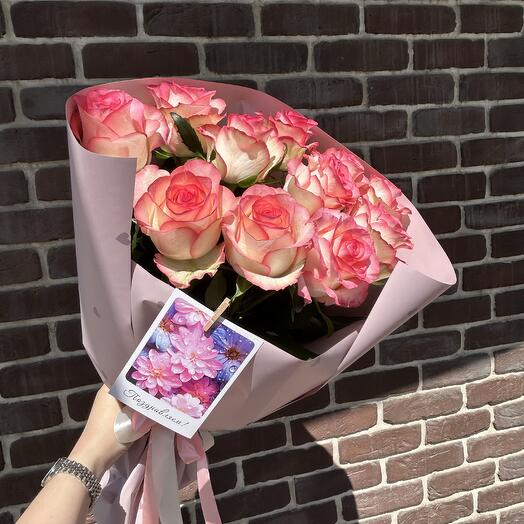Bouquet of 11 Jumilia roses