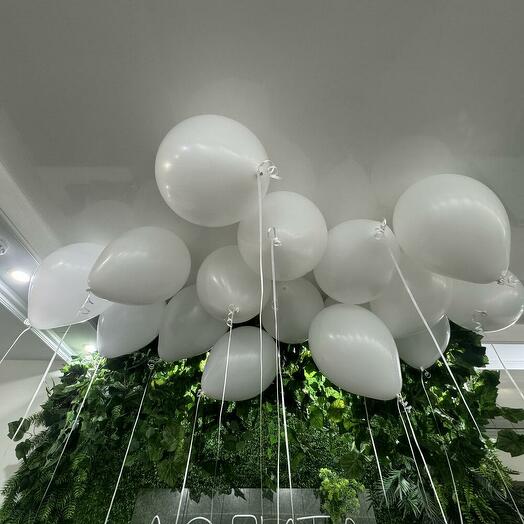 На свадьбу - Набор из 16 белых шаров под потолок