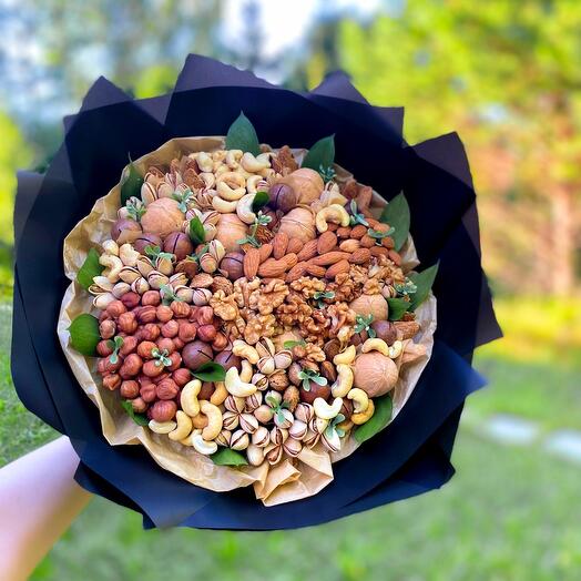 Ореховый букет
