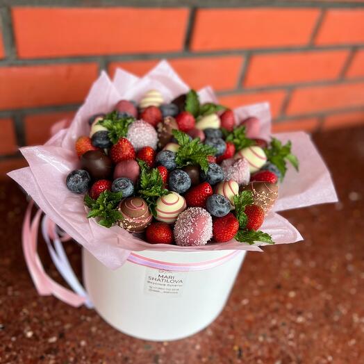 Композиция в шляпной коробке 🎀