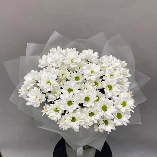 Букет из кустовой хризантемы в упаковке