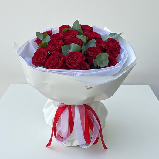 Букет из красных роз