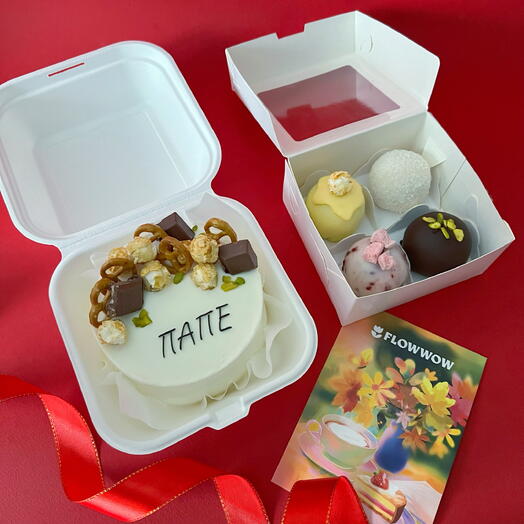 Бенто торт и ассорти Моти подарок папе на День отца