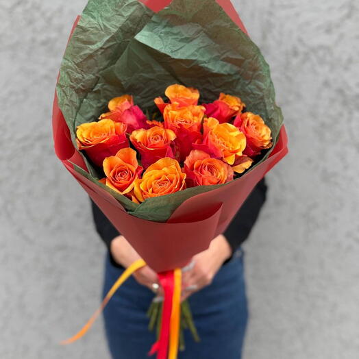 Букет из 11 оранжевых роз