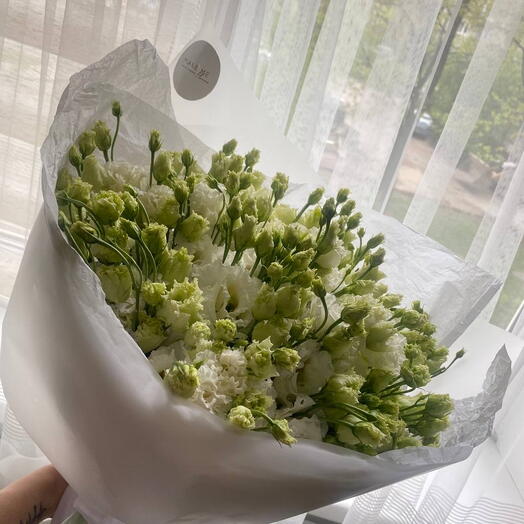 Эустома кучерявая