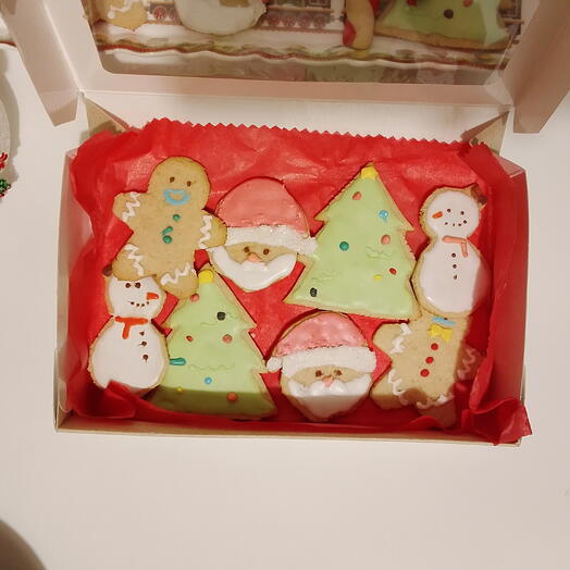 Новогодние пряники 8 шт