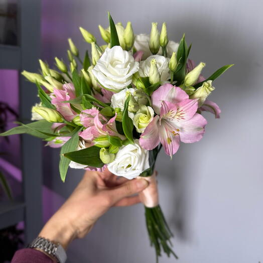 Нежный букет невесты