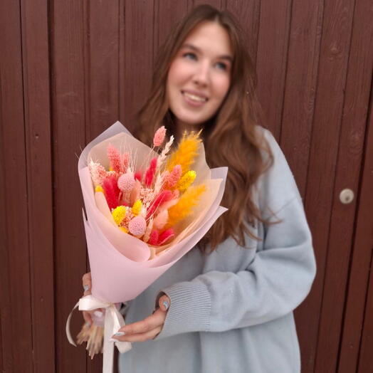 Букет из сухоцветов «Лимонный торт»