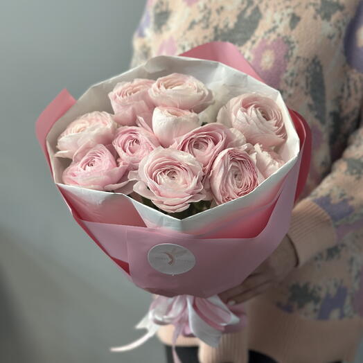 Монобукет из ранункулюсов 11