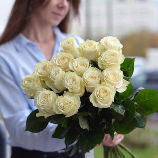 Букет белых роз