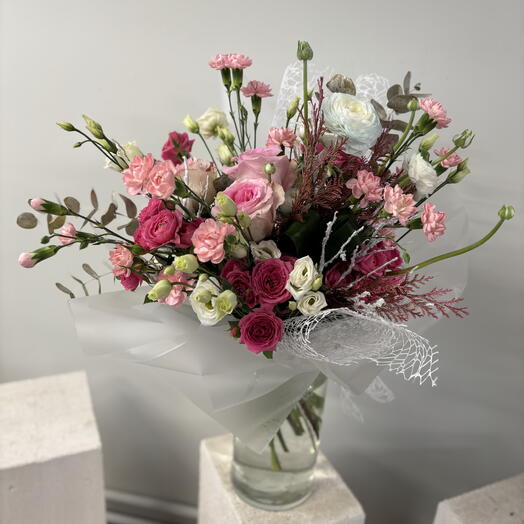 Bouquet pink sky