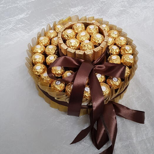 Торт из Ферреро и мерси Ferrero Rocher и Merci
