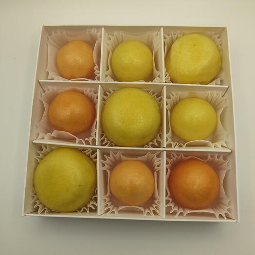 Набор пирожных кокосовых «Коко» в коробочке с сердцем