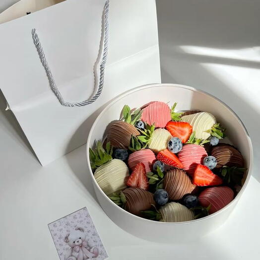 Клубника в шоколаде. ❣️