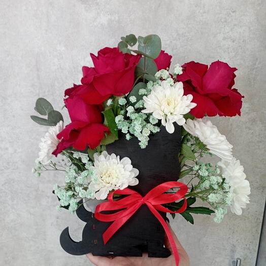 Милый котенок