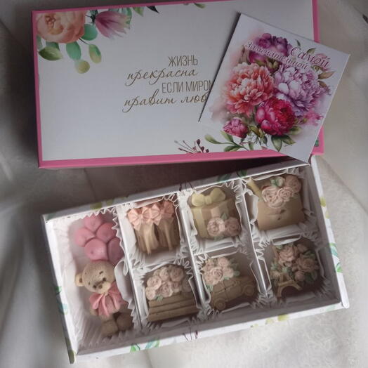 Шоколадный набор "С любовью, самым нежным"