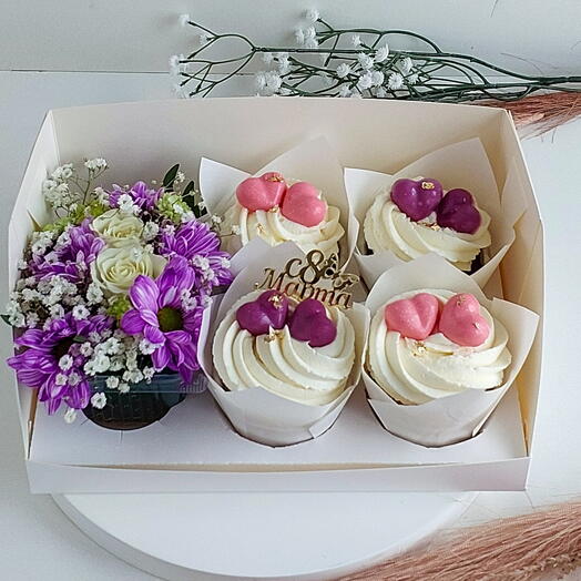 "Капкейки" шоколадные и ванильные