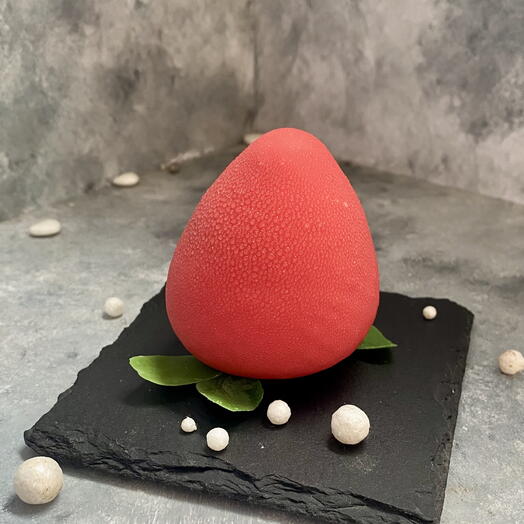 Корпусное пирожное « Клубничка»🍓