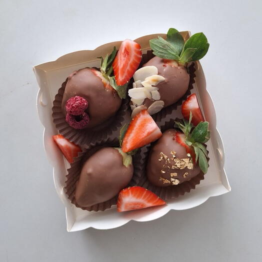 Клубника в шоколаде strawberry