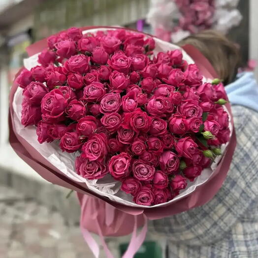 Шикарный букет кустовых роз 😍