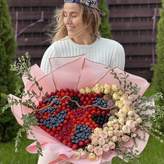 Ягодное сердце размер XXL