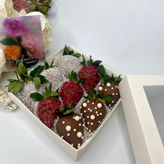 Клубника в шоколаде мини