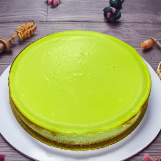 Чизкейк фисташковый (круг) + подарок от Vivienne Sabo - румяна MACARON