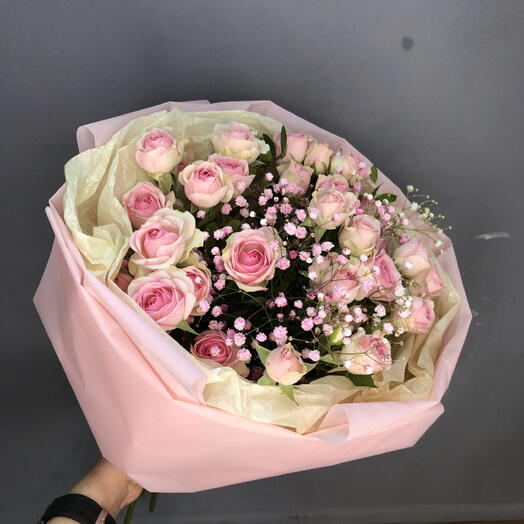 Волшебный букет кустовых роз с гипсофилой🌸🌸🌸💫🩷