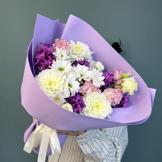 Мини букет с гиацинтами и георгинами 💜🤍