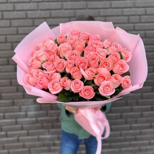Букет 59 розовых роз Pink