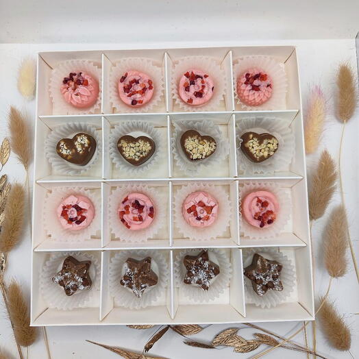 Шоколадные конфеты ручной работы 16 шт 💕